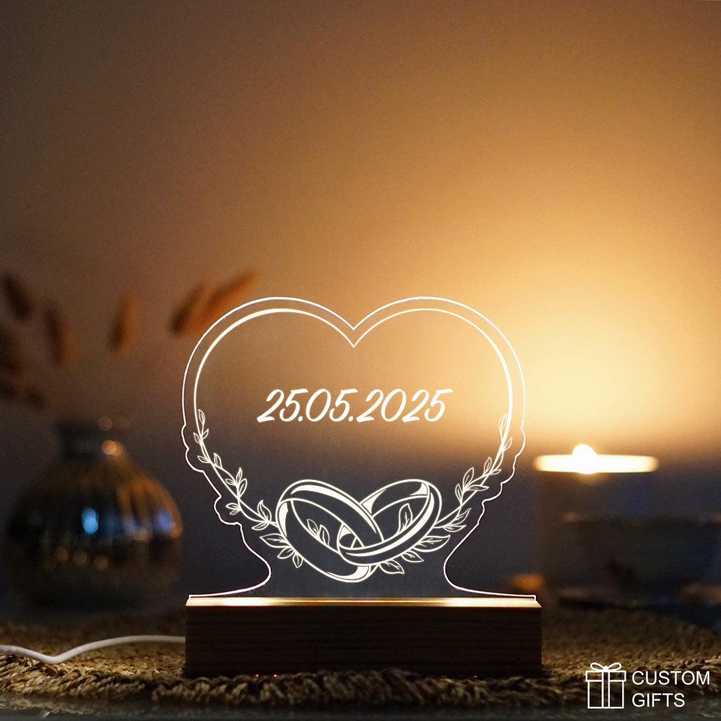 Personalized heart-shaped night light with wedding date 25.05.2025, perfect gift for anniversaries.